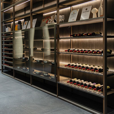 Cabinet de cuisine de vitrail de garde-manger de placard de mur Almirah avec porte en verre porte à vin