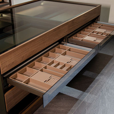 Display de garde-robe en verre en aluminium