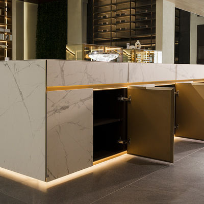 Cuisine modulaire en aluminium blanc Armoires Almirah Île personnalisée